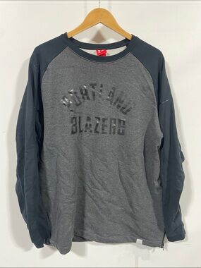 Nike NBA tech fleece Portland Blazers Gray & Black Raglan Sweatshirt